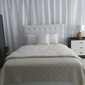 Ocean White Aparment Apartment